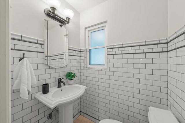 1524 Santa Maria Avenue, San Jose CA: https://media.crmls.org/mediaz/c9e2caca-376f-4387-9207-76fbaa33e24f.jpg
