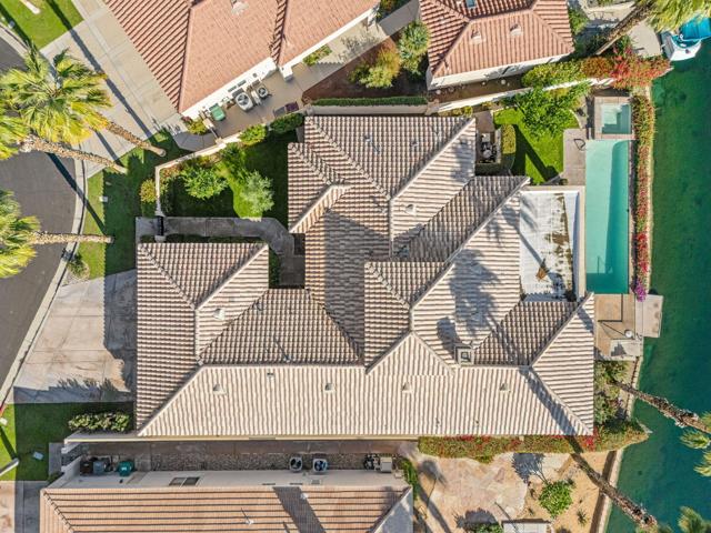 47560 Via Montigo, La Quinta CA: https://media.crmls.org/mediaz/c9e32a90-8a47-4a1b-83ff-b29153f5e16e.jpg