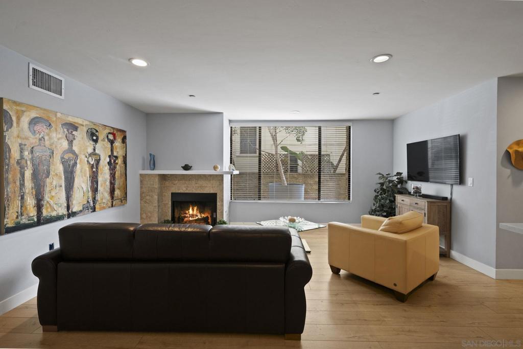 4082 Albatross St - photo 14