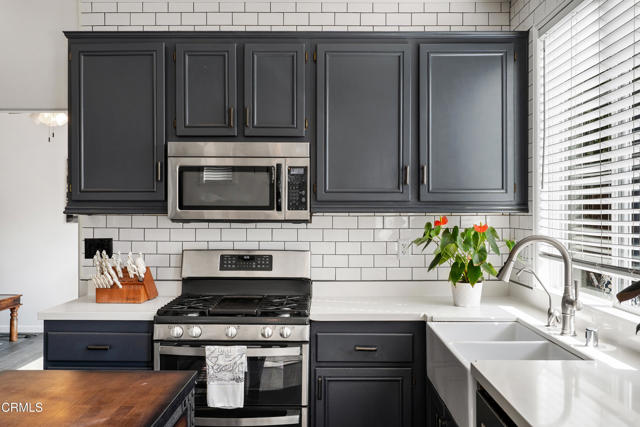 334 Potawatome Street, Ventura CA: https://media.crmls.org/mediaz/c9e46484-bd8d-43a3-b265-e0c68856bf2f.jpg