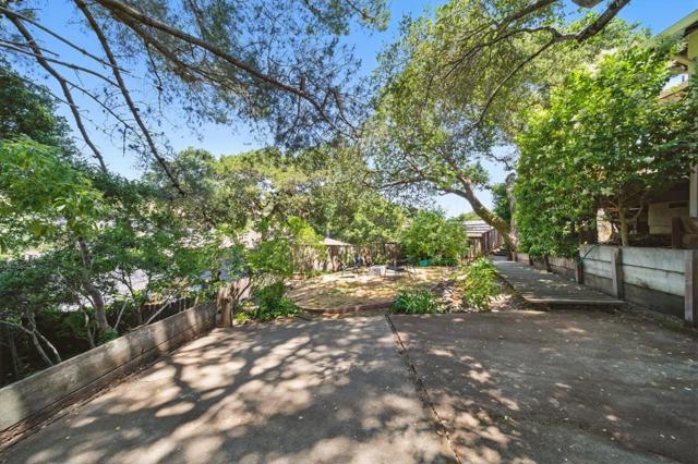 1406 Cedarwood Drive, San Mateo CA: https://media.crmls.org/mediaz/c9e4caab-d04d-408c-9893-f0e833614741.jpg