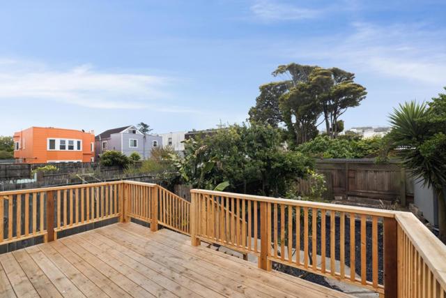 133 Holloway Avenue, San Francisco CA: https://media.crmls.org/mediaz/c9e5dc70-50b5-412a-9356-202cc57e6159.jpg