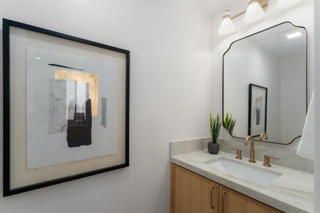 Detail Gallery Image 29 of 46 For 14004 Calle Venecia, San Diego,  CA 92130 - 4 Beds | 2/1 Baths