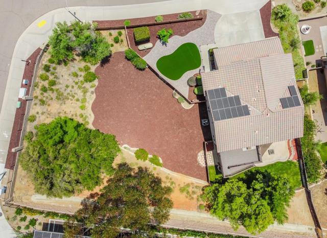 2292 Marquand Court, Alpine CA: https://media.crmls.org/mediaz/c9e7625a-8be6-4b55-b85a-7ba8efa5f6c5.jpg