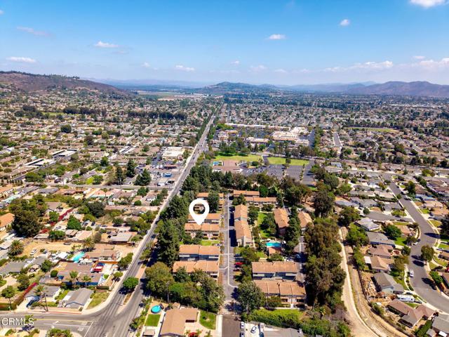 2113 Euclid Avenue, Camarillo CA: https://media.crmls.org/mediaz/c9e780d7-6639-4824-8b33-27fe17dfd61d.jpg