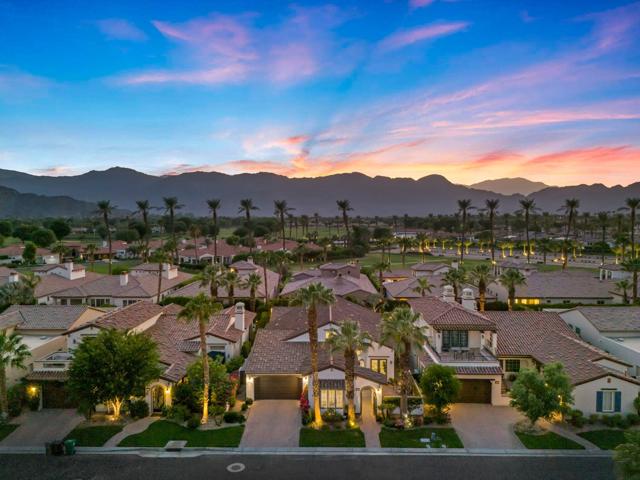 50831 Cereza, La Quinta CA: https://media.crmls.org/mediaz/c9e84b1f-636a-4ce0-94c3-cf5c4564ae68.jpg