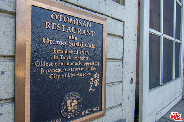 2507 E 1st Street, Los Angeles CA: https://media.crmls.org/mediaz/c9e88b9c-f076-4991-b68d-05eb305f7d87.jpg