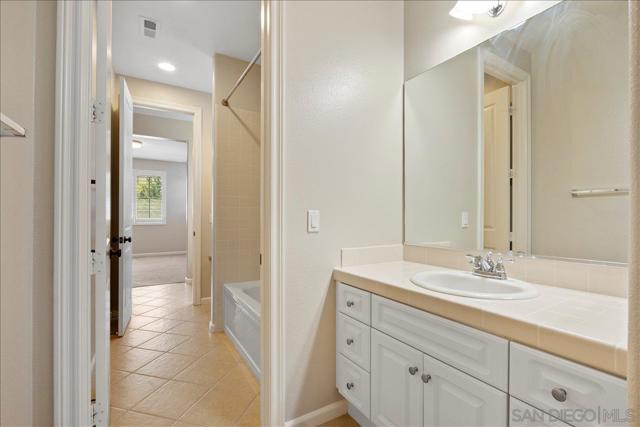 1850 Sheridan Way, San Marcos CA: https://media.crmls.org/mediaz/c9e8dbe6-920b-49d5-a632-f0183a50ce7f.jpg