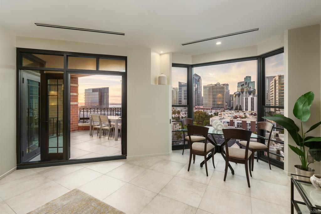 500 Harbor Dr - photo 5