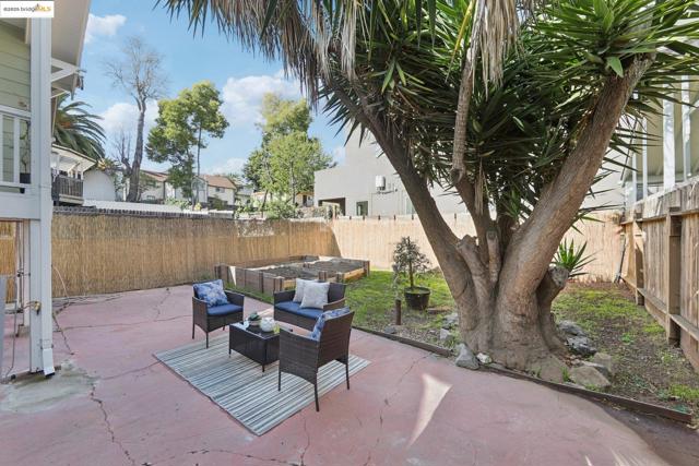 Image 13 of 29 For 1034 21st St