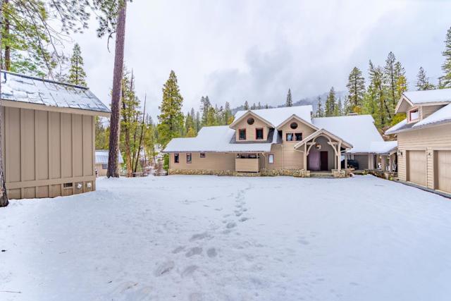 7899 Forest Drive,  CA: https://media.crmls.org/mediaz/c9eab531-fcb2-4ce9-bb88-d8c4781f90d0.jpg