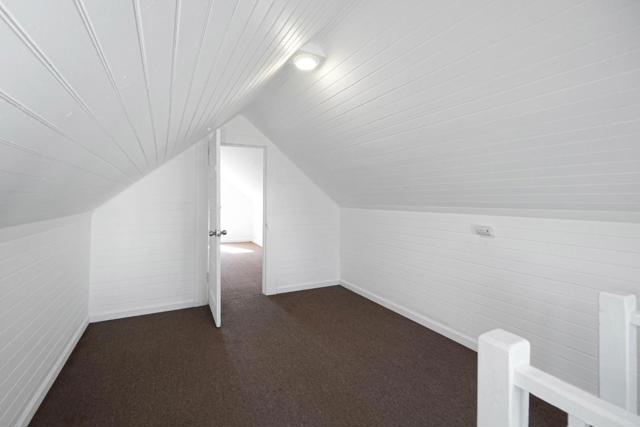 48 Harrington Street, San Francisco CA: https://media.crmls.org/mediaz/c9eb9ee4-0ea0-4bd9-9f68-635ae21adb96.jpg