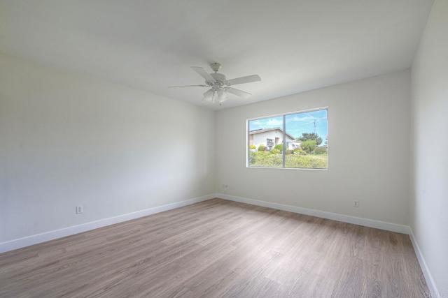 Detail Gallery Image 15 of 28 For 1014 Plover Way, Oceanside,  CA 92057 - 2 Beds | 2 Baths