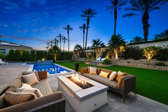 75364 Mansfield Drive, Indian Wells CA: https://media.crmls.org/mediaz/c9ef2a46-e11f-479d-a013-98cdf0ab09be.jpg