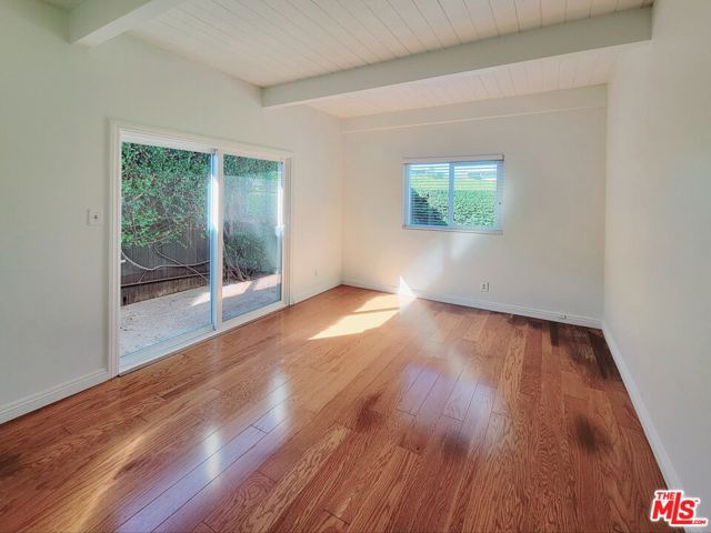 25353 Oak Street, Lomita CA: https://media.crmls.org/mediaz/c9ef3e02-f371-405d-b286-2c7bc8d575d5.jpg