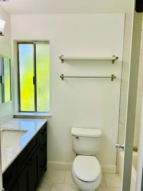 1756 Kudu Ct, Hayward CA: https://media.crmls.org/mediaz/c9f127c7-2cc4-4f7f-9244-ac037fd8d7ed.jpg