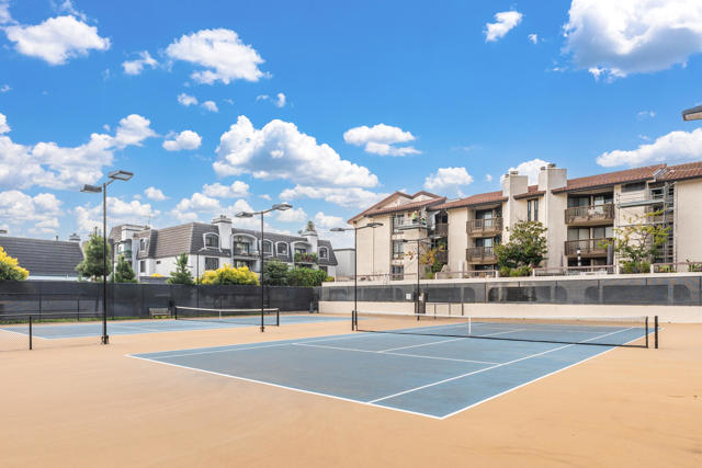 8515 Falmouth Avenue, Playa del Rey CA: https://media.crmls.org/mediaz/c9f165c9-3724-4e2b-a538-e683c58b90ea.jpg