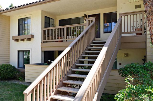 12655 Camino Mira Del Mar, San Diego CA: https://media.crmls.org/mediaz/c9f2c563-e3e6-4857-9f40-b30f84213725.jpg