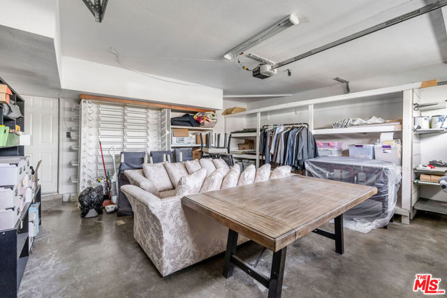 4730 Asteria Street, Torrance CA: https://media.crmls.org/mediaz/c9f2e7e1-7324-4db7-9d29-e1ac3ae6a015.jpg