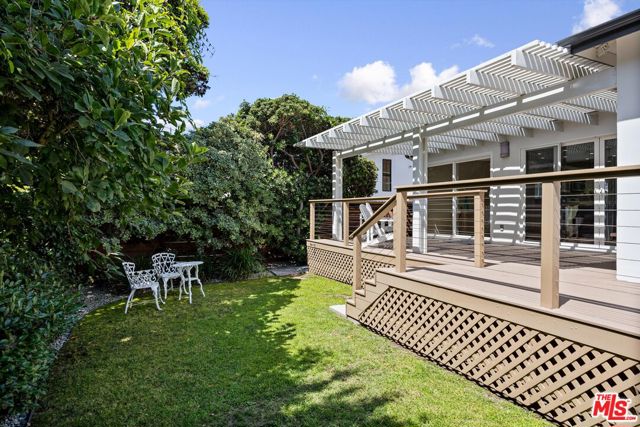 2376 Dewey Street, Santa Monica CA: https://media.crmls.org/mediaz/c9f39e0a-70c2-413c-95cb-ca87fbc56951.jpg