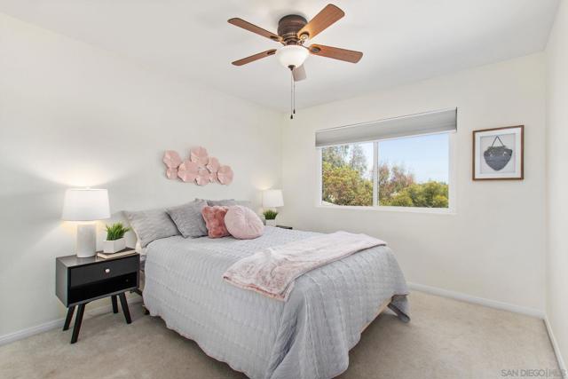 5637 Lake Murray Blvd, La Mesa CA: https://media.crmls.org/mediaz/c9f4f2da-4bbd-4c10-b6c1-ebf6e7e4f661.jpg