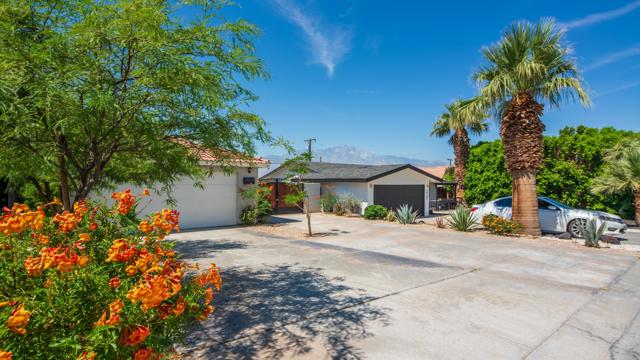 68099 Via Domingo, Desert Hot Springs CA: https://media.crmls.org/mediaz/c9f563a0-bf53-4a9c-811e-46c7fdf446df.jpg