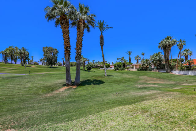 43081 Port Maria Road, Bermuda Dunes CA: https://media.crmls.org/mediaz/c9f758f7-c242-4b30-840c-183bb4e91591.jpg