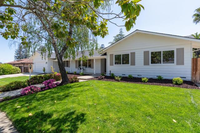 20722 Verde Vista Lane, Saratoga CA: https://media.crmls.org/mediaz/c9f93354-890b-434c-8dbe-38cffe7354cd.jpg