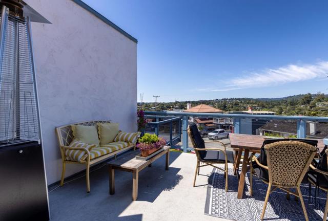 260 Rio Del Mar Boulevard, Aptos CA: https://media.crmls.org/mediaz/c9fb2b4f-0a26-41e6-a18e-04ddf4376df1.jpg