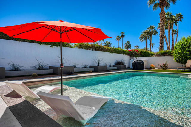 Image 46 of 58 For 75475 Desert Park Drive