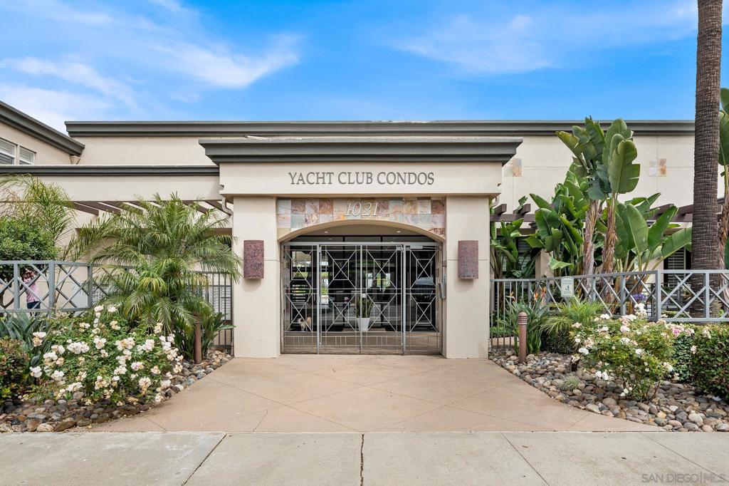 MLS #250032272SD image #16