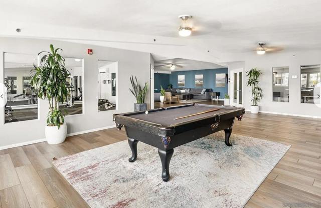 Image 7 of 11 For 1021 Scott Street  239
