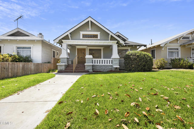 Detail Gallery Image 2 of 40 For 3609 4th Ave, Los Angeles,  CA 90018 - 2 Beds | 2 Baths