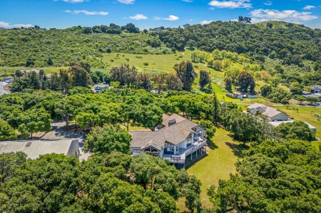 229 Payne Road, San Juan Bautista CA: https://media.crmls.org/mediaz/c9fdc60f-56d4-4be4-ac38-f8f59765d461.jpg