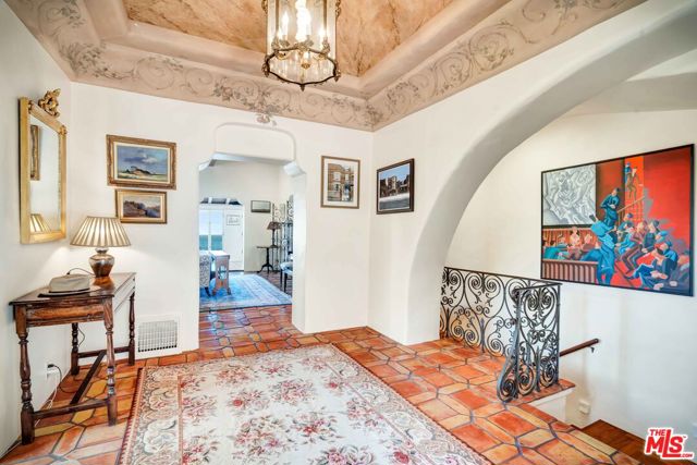 17520 Stretto Way photo 4