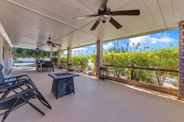 74554 Stage Line Drive, Thousand Palms CA: https://media.crmls.org/mediaz/c9fdfa1d-a639-4932-a0d9-8c6a415d0a49.jpg