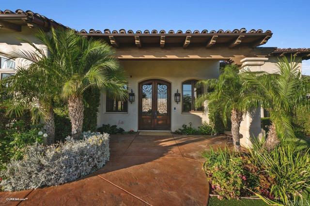16531 Zumaque, Rancho Santa Fe CA: https://media.crmls.org/mediaz/c9fe685d-92a9-4599-a1f7-316bd19b4ae2.jpg