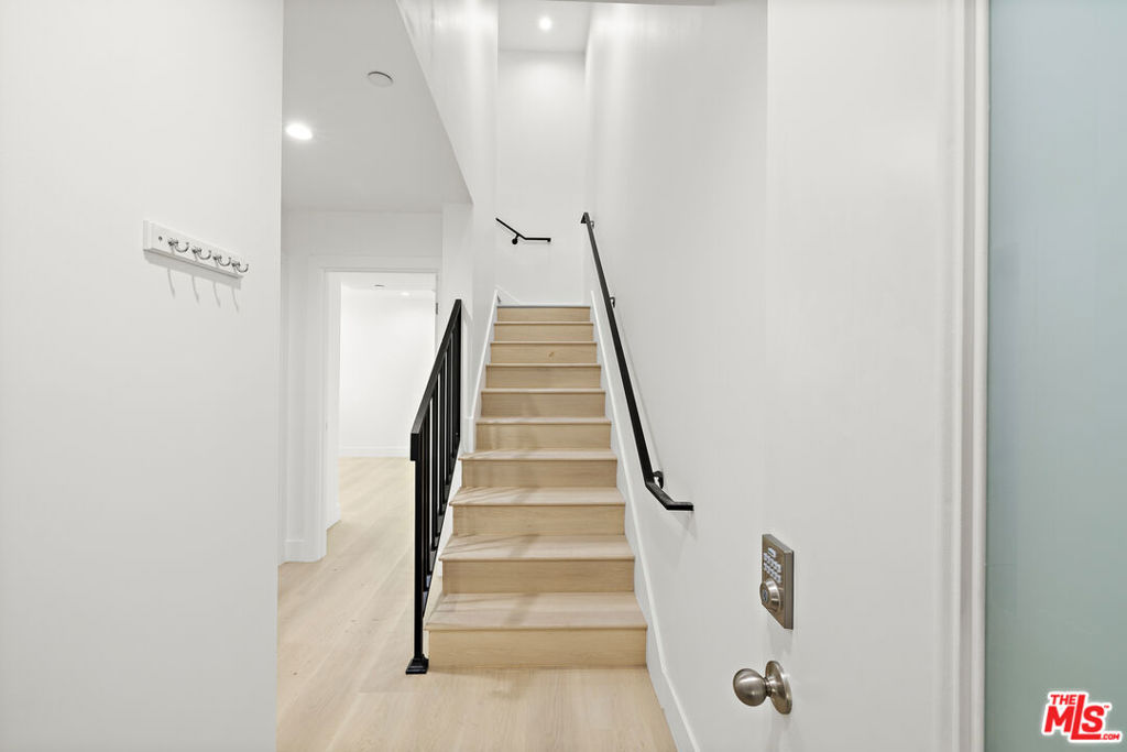 MLS #26857873 image #2