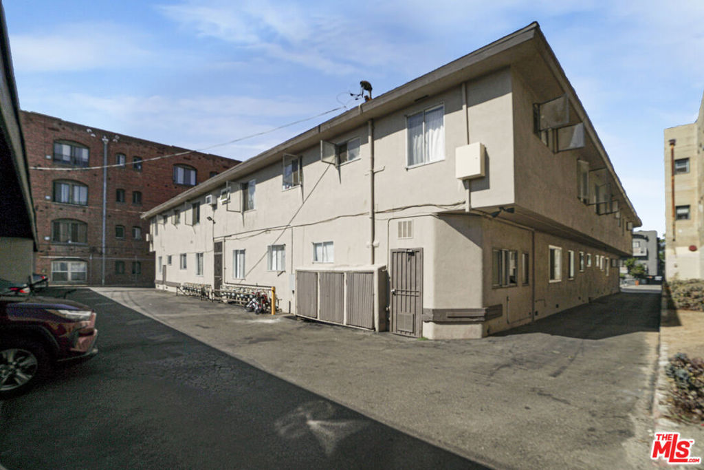 MLS #26986935 image #9