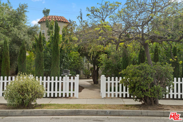 2404 23rd Street photo 2