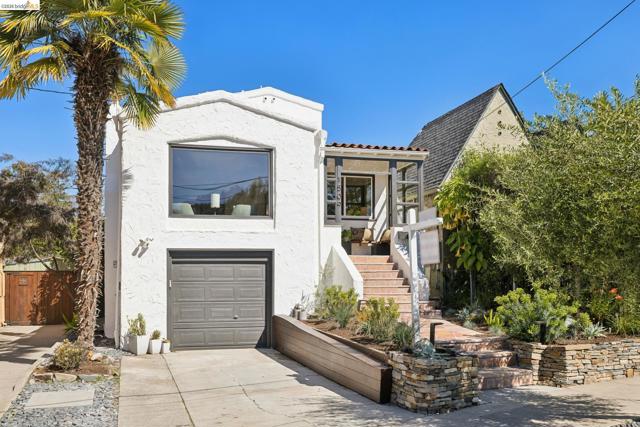 1509 Francis St, Albany CA: https://media.crmls.org/mediaz/ca0249d4-5274-4158-98ca-9f8c9c857290.jpg