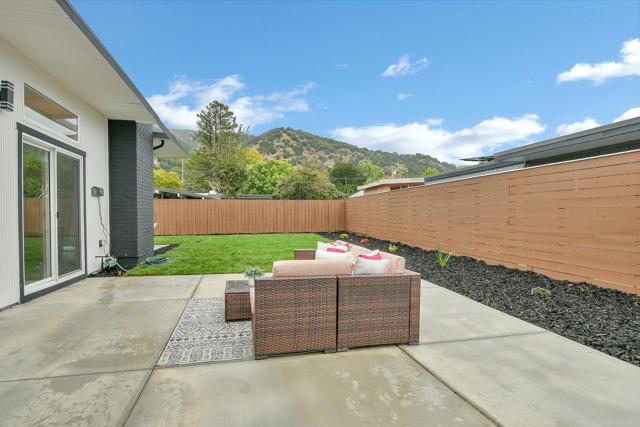 642 Appleberry Drive, San Rafael CA: https://media.crmls.org/mediaz/ca0317f9-c6a8-4550-afa1-498ac438e41a.jpg