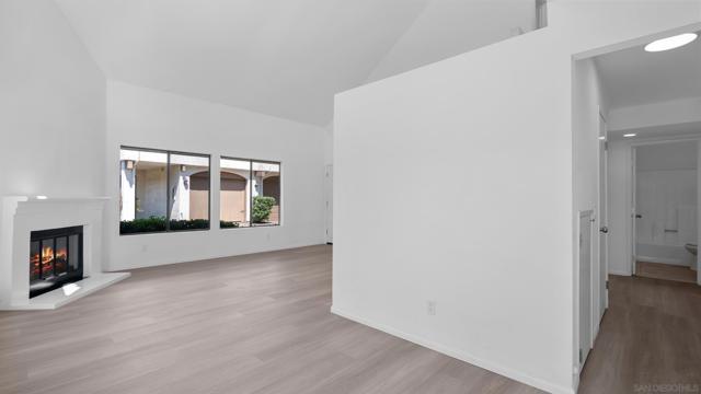 1508 Granite Hills, El Cajon CA: https://media.crmls.org/mediaz/ca03bcb1-5edd-4685-975e-d2eb9e2ffc4e.jpg