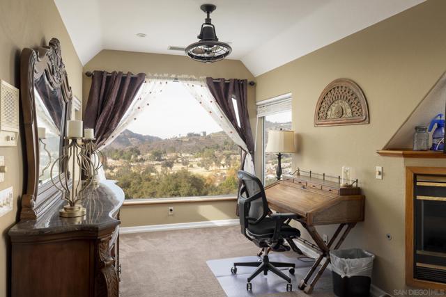 29531 Gordon Hill Road, Valley Center CA: https://media.crmls.org/mediaz/ca057238-9fd0-48af-a315-ab89bd50beb7.jpg