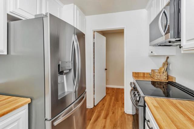 674 Galleon Court, San Jose CA: https://media.crmls.org/mediaz/ca05e580-c619-4d8c-b6fc-248265bdd32b.jpg