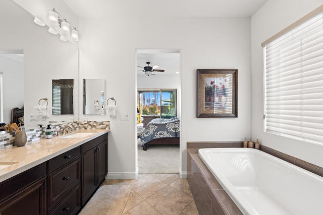 Image 43 of 67 For 80481 Platinum Way