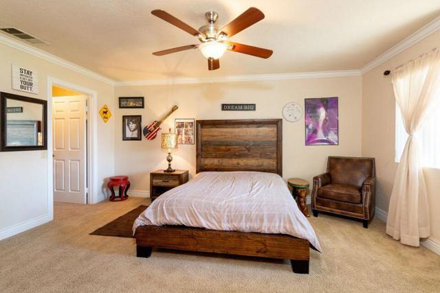168 Camino Arroyo S, Palm Desert CA: https://media.crmls.org/mediaz/ca07e343-afa2-45d7-9c47-30cfaa318fc7.jpg