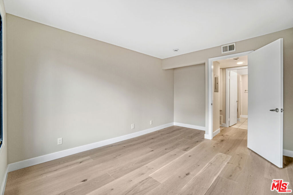 MLS #25621301 image #17