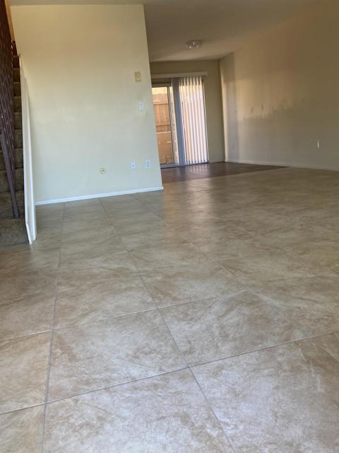 Photo #2: PTP2400733 Listing 