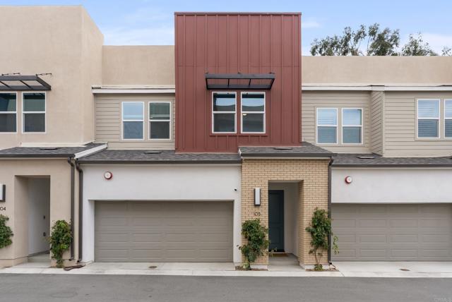 Detail Gallery Image 1 of 24 For 7661 University Ave #103,  La Mesa,  CA 91942 - 3 Beds | 2/1 Baths